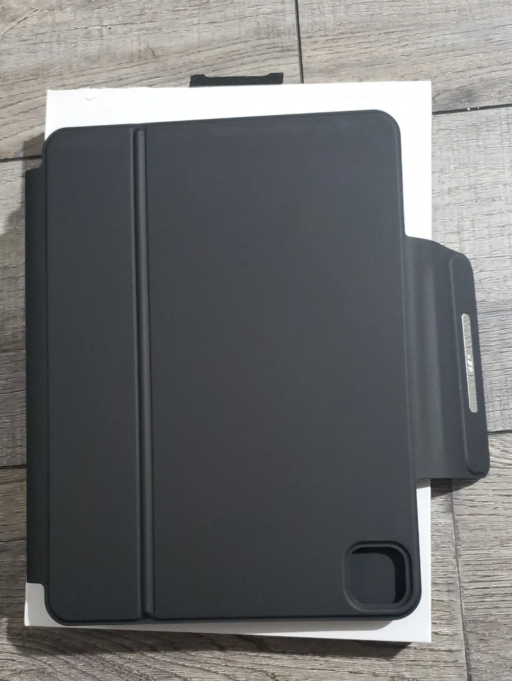 ESR Rebound Keyboard Case For iPad Air 11